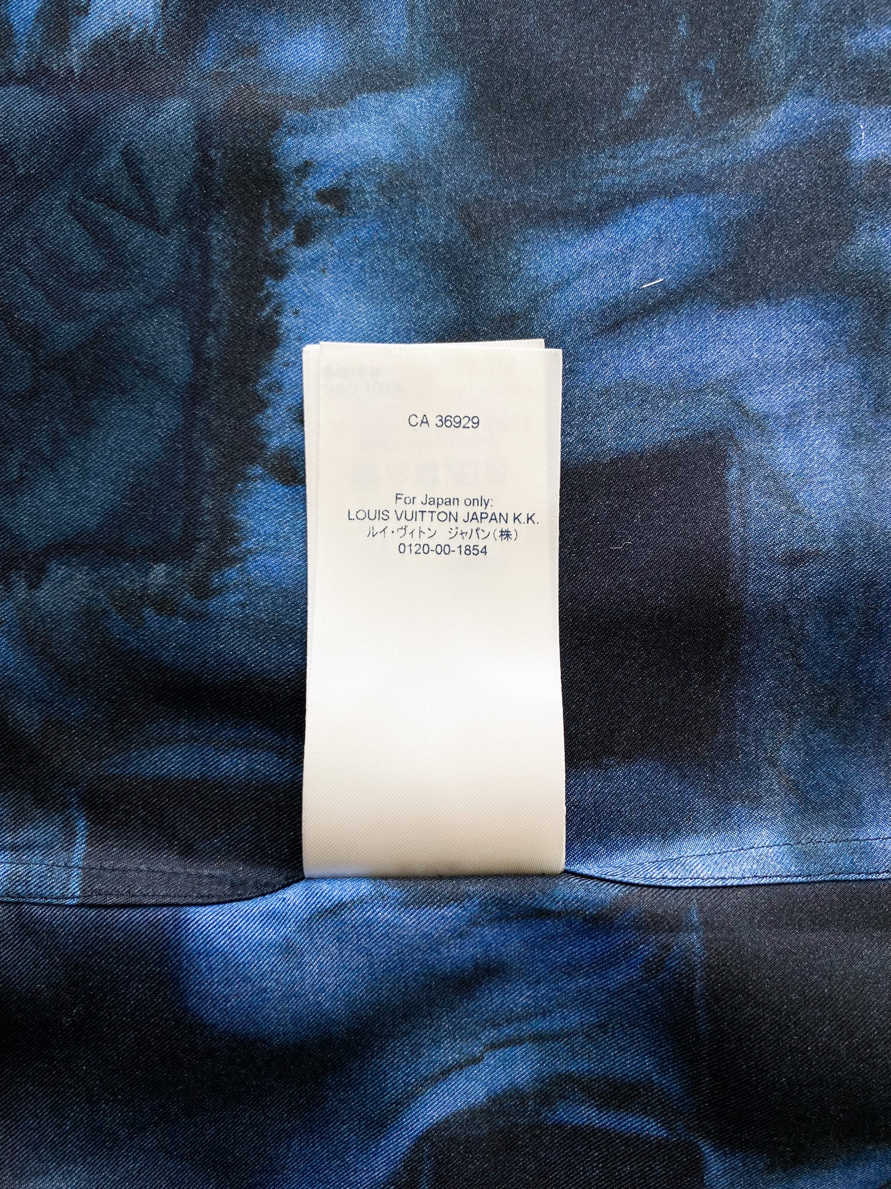 Louis Vuitton Short Sleeve Button Up Shirt Silk 4XL 100% authentic