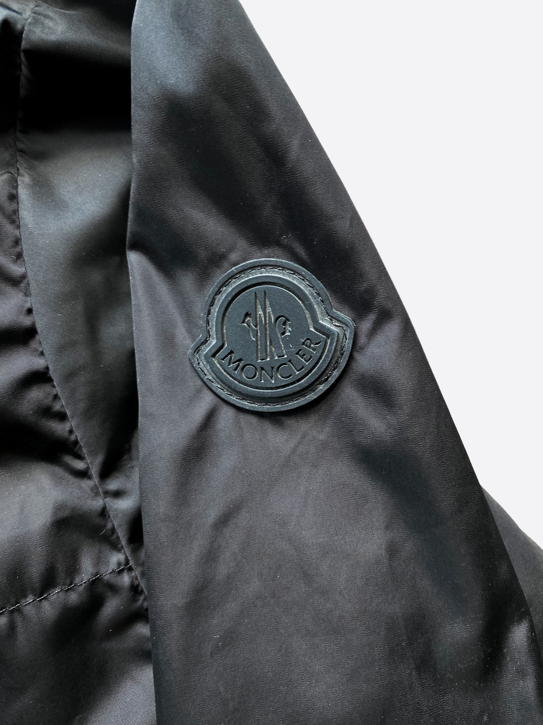 Moncler hot sale black badge