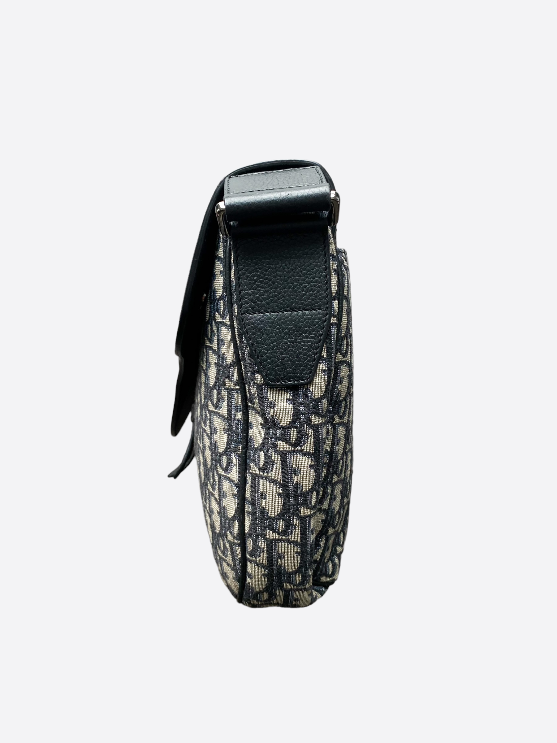 Dior Saddle Messenger Bag Large Oblique Jacquard Black in Calfskin
