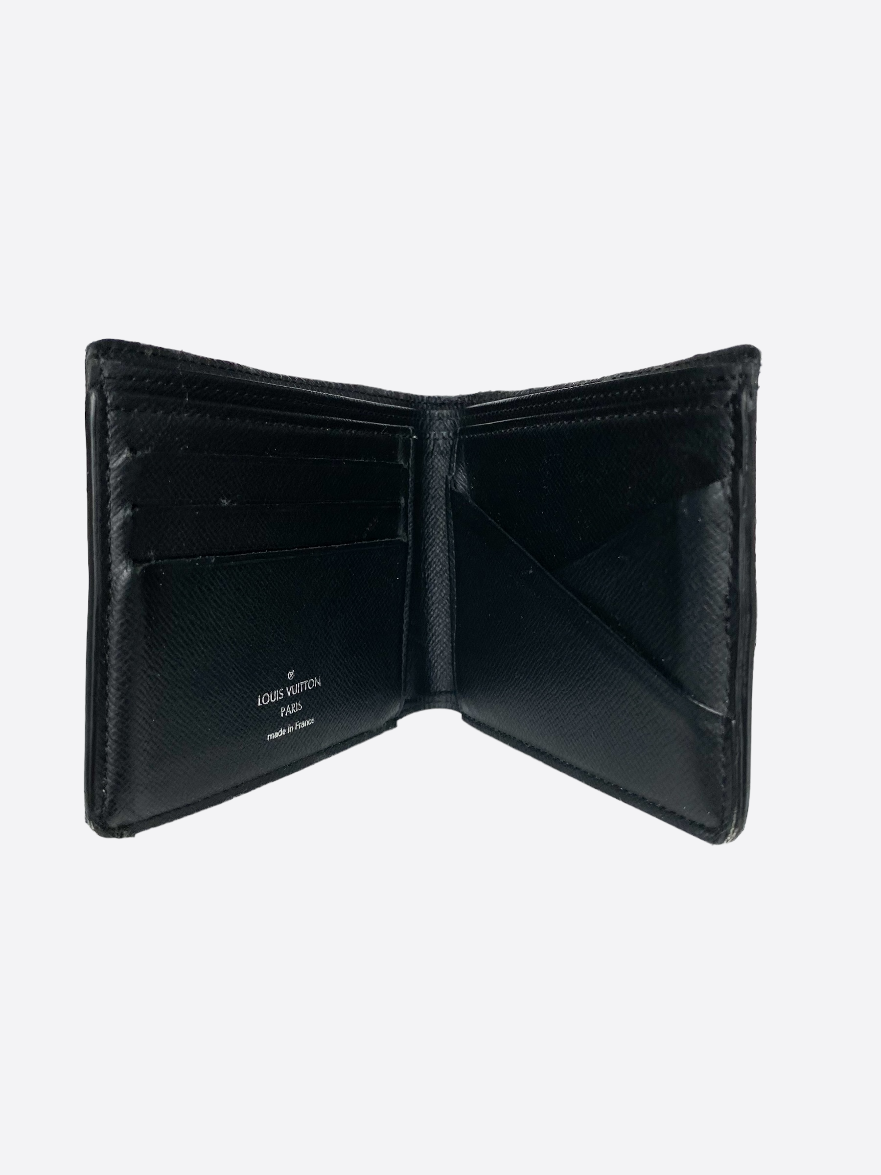 Preowned Authentic Louis Vuitton Monogram Eclipse Multiple Wallet