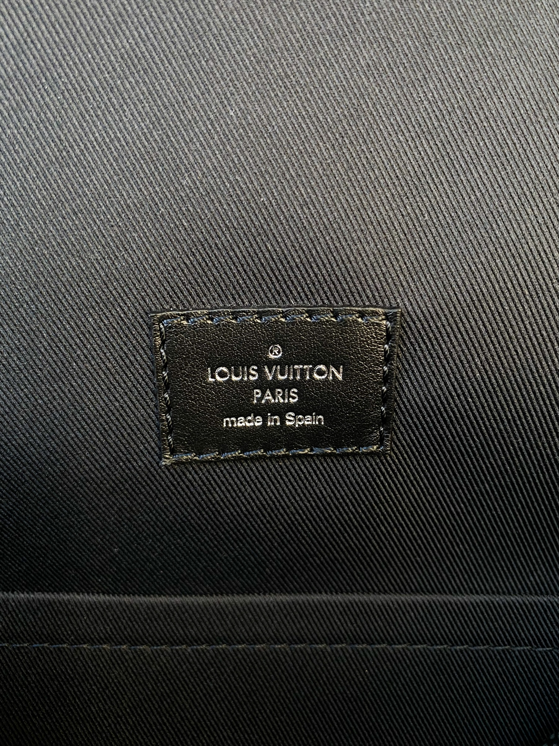 Louis Vuitton Damier Graphite – LuxeDH