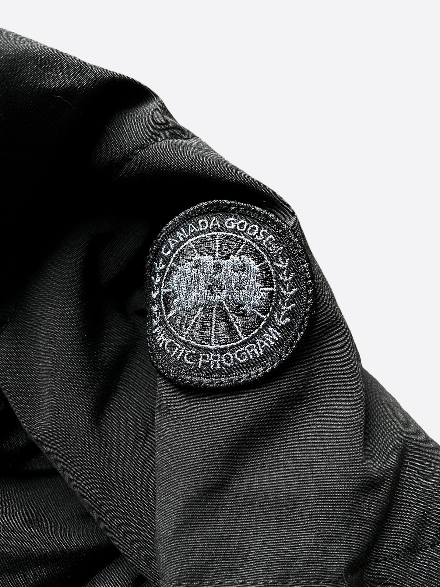 Canada goose best sale black label badge