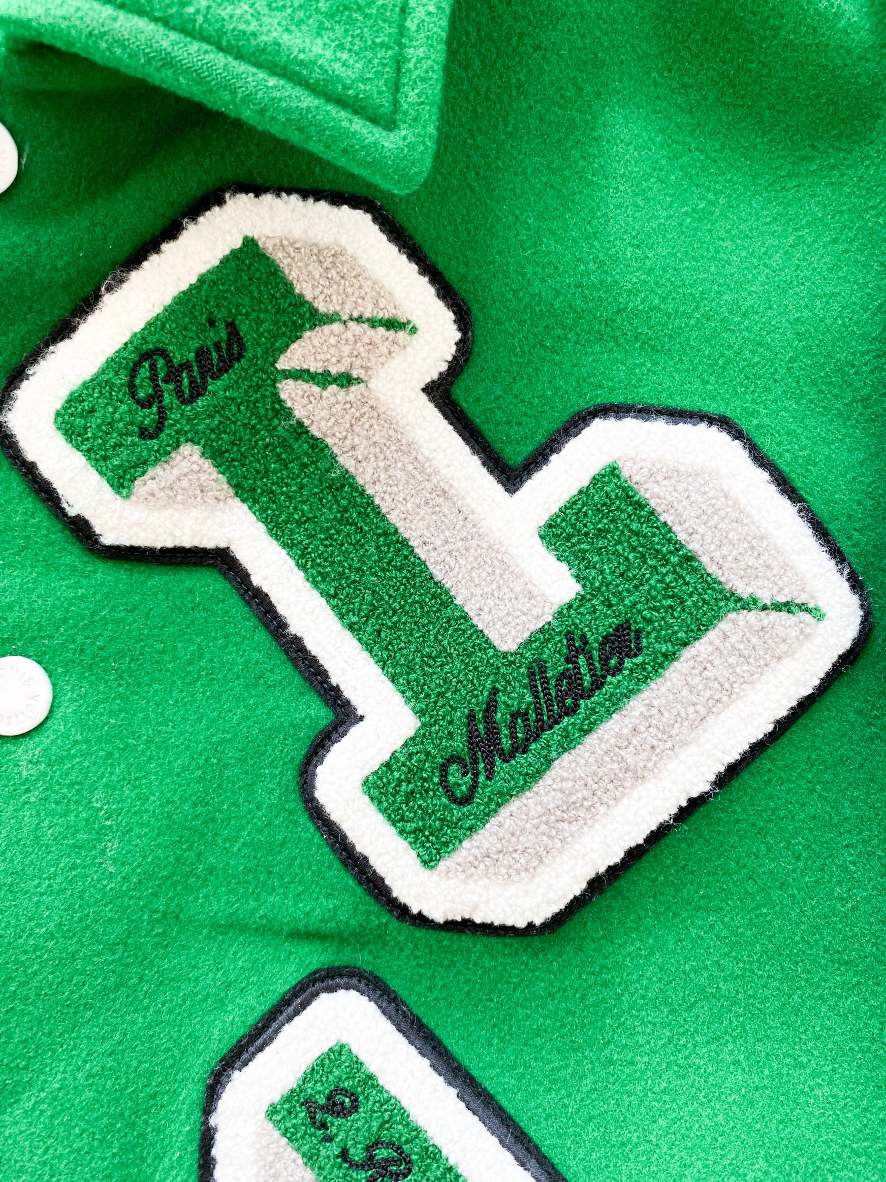 Disponible• Louis Vuitton Varsity Leather Jacket Green
