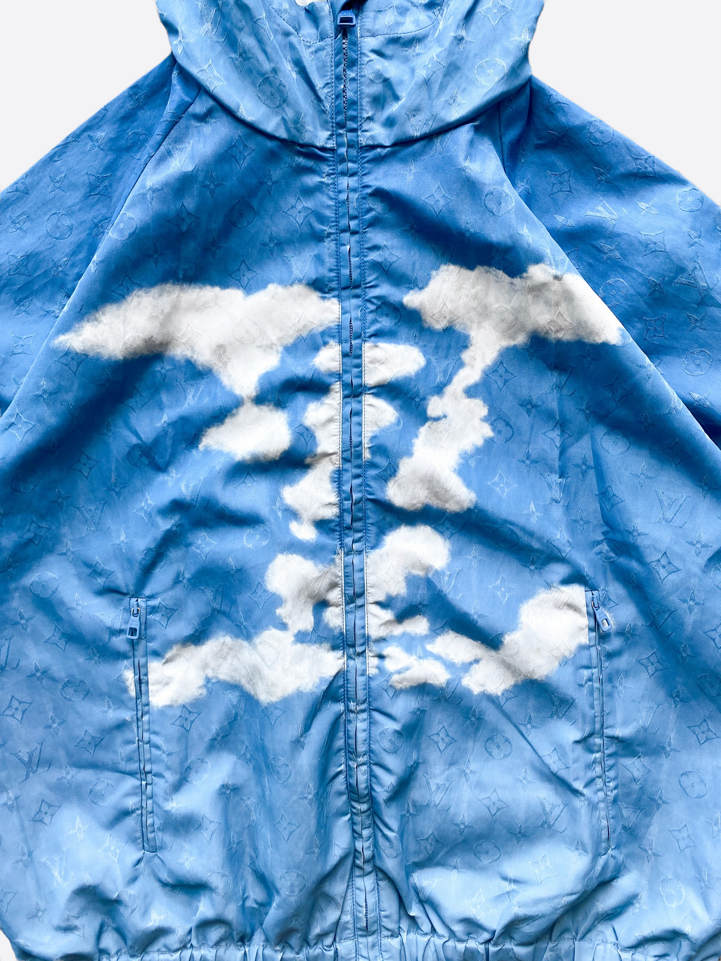Louis Vuitton Clouds Calfskin Bomber Jacket - Blue Outerwear, Clothing -  LOU765704