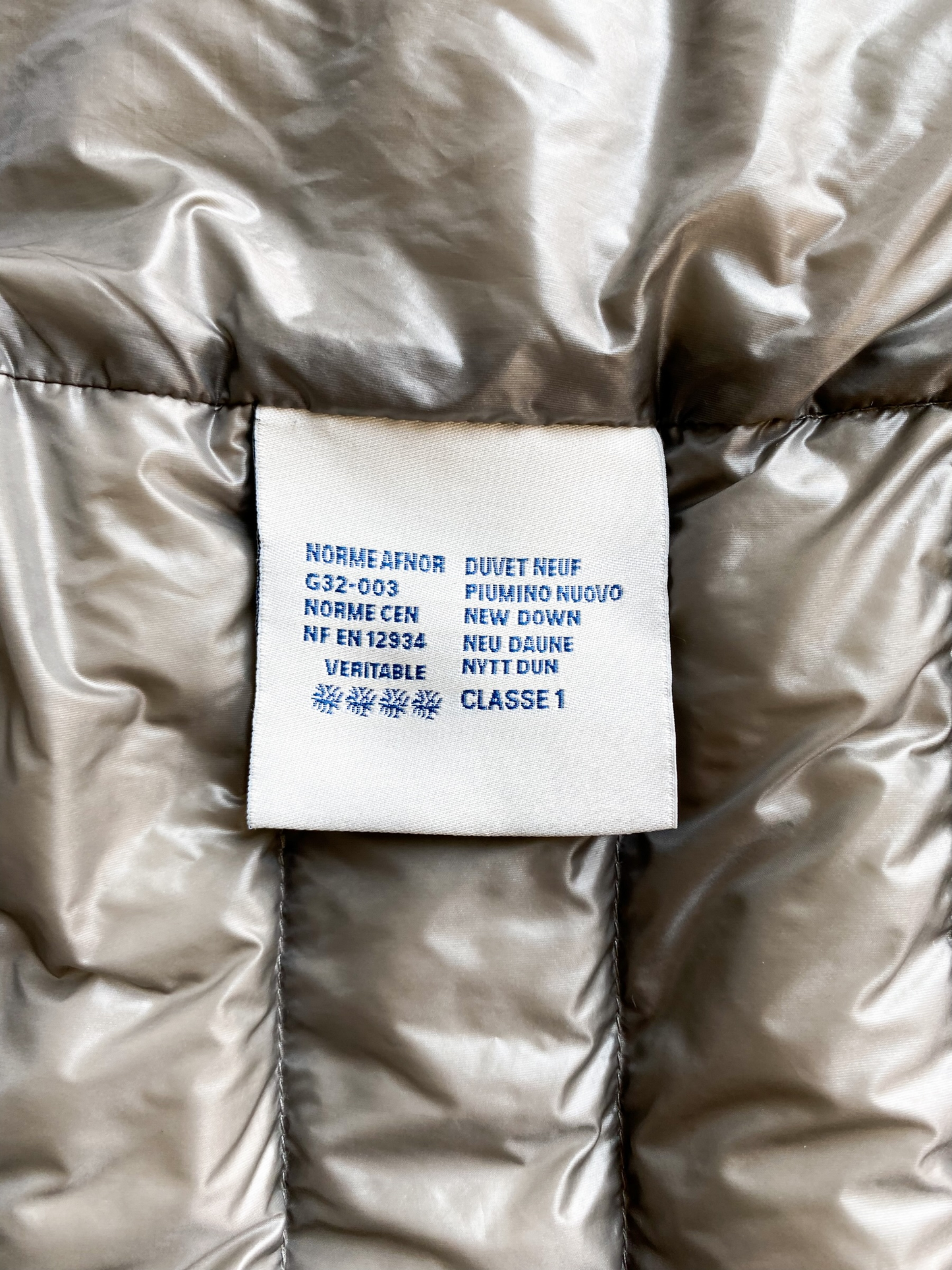 Moncler norme afnor outlet duvet neuf