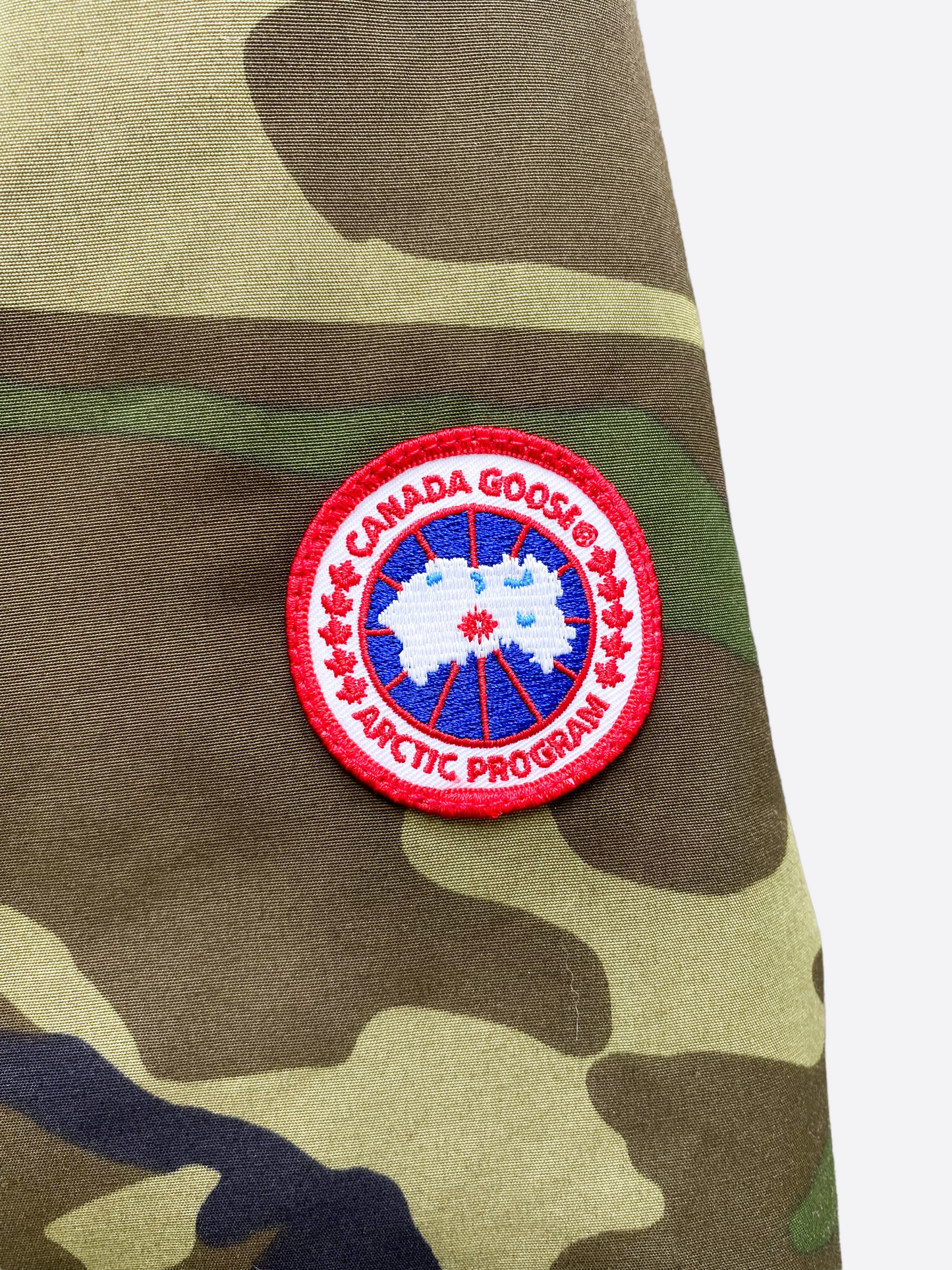 Canada Goose Classic Camo Canmore Women's Jacket