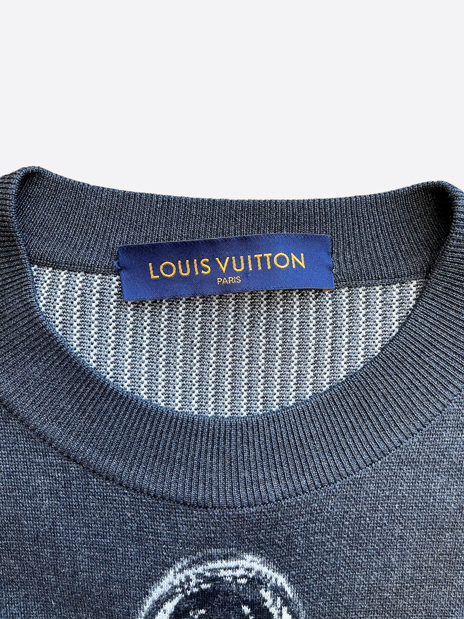 Louis Vuitton men's grey and black astronaut motif wool jumper