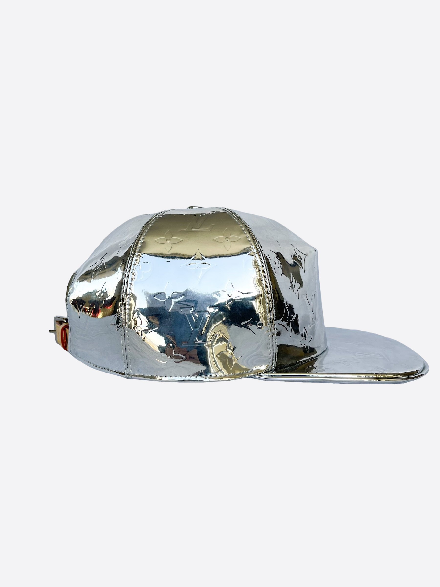 Louis Vuitton Watercolor Bucket Hat – Savonches