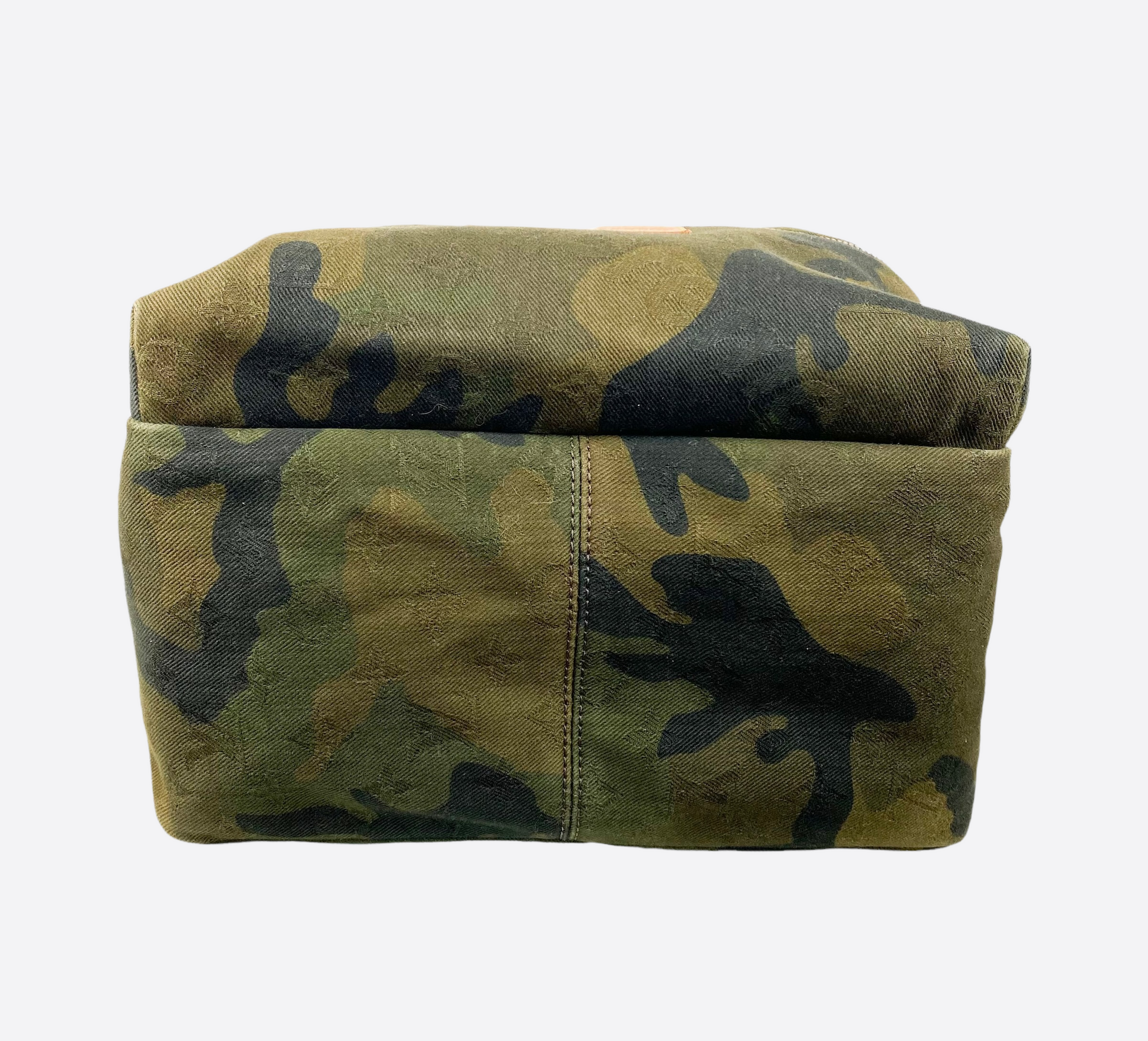 UNUSED LOUIS VUITTON x SUPREME 17AW Camouflage Apollo Backpack