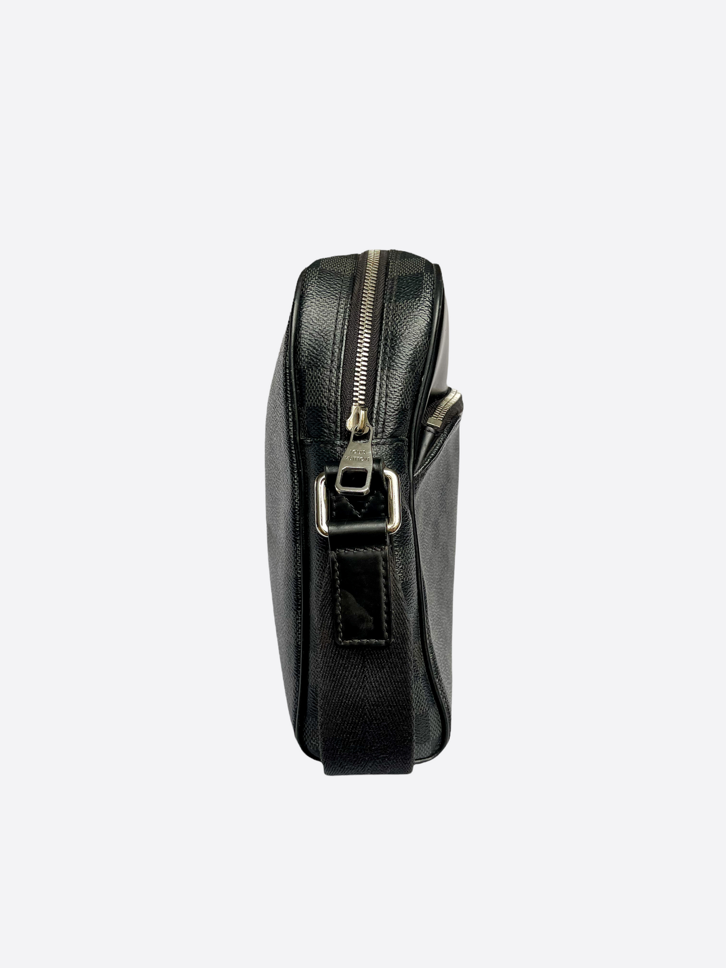 Louis Vuitton Damier  3D Sling – Savonches