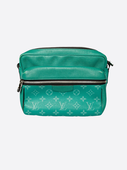 Louis Vuitton Turquoise Taigarama Outdoor Bumbag